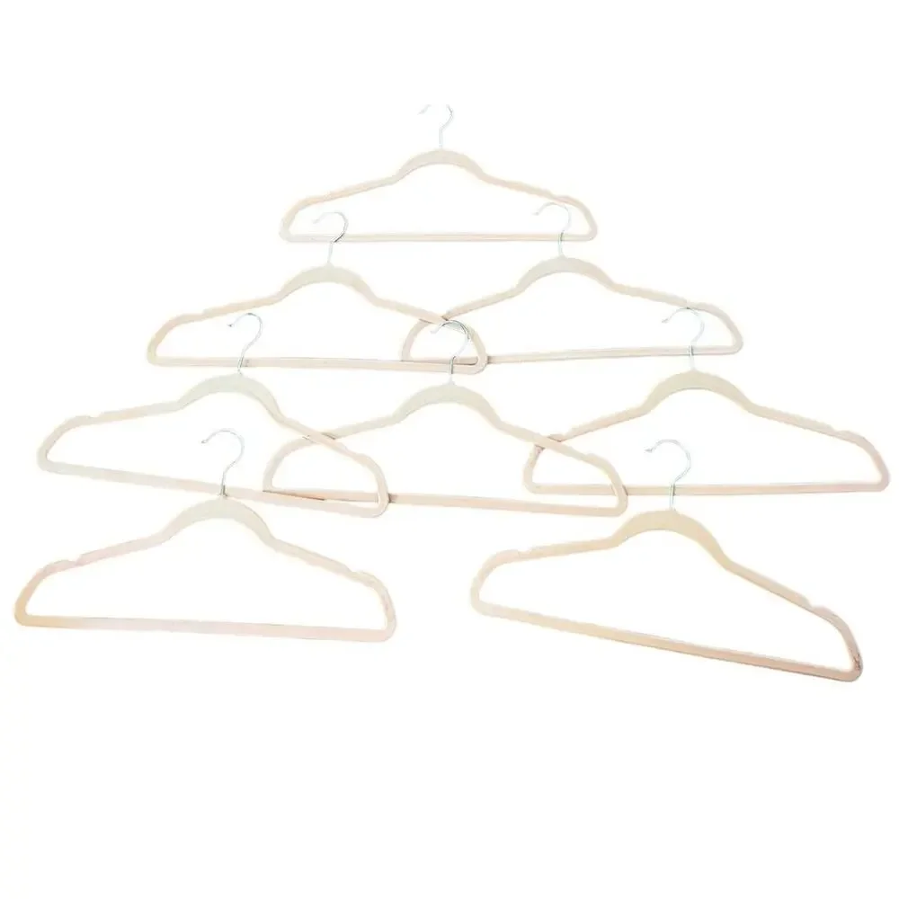 hangers believe these
